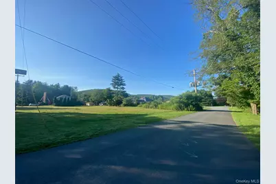 44 Sullivan Street, Wurtsboro, NY 12790 - Photo 3