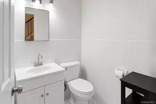 7 Roundtree Ct, Beacon, NY 12508 - Photo 9