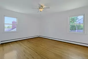 8 Ann Pl, Valhalla, NY 10595 - Photo 13