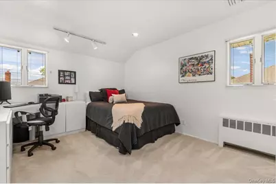24 Mesa Road, Syosset, NY 11791 - Photo 27