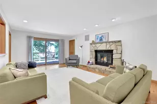 8 White Pine Ln, Fishkill, NY 12524 - Photo 29