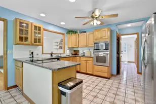 8 White Pine Ln, Fishkill, NY 12524 - Photo 11