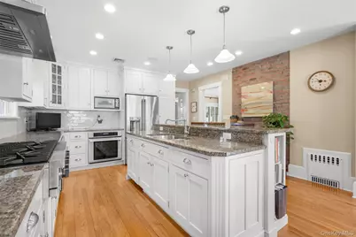 7 Soundview Drive, Larchmont, NY 10538 - Photo 15