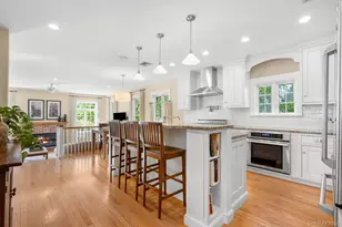 7 Soundview Dr, Larchmont, NY 10538 - Photo 13