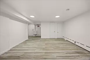 20-67 32nd St, Astoria, NY 11105 - Photo 17