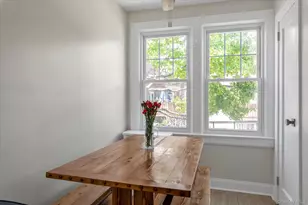 376 Cochran Pl, Valley Stream, NY 11581 - Photo 9
