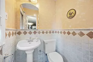 141-18 14th Ave, Whitestone, NY 11357 - Photo 15