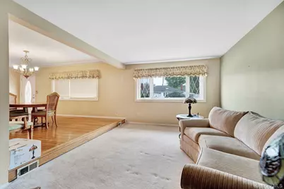 393 Coleridge Street, Levittown, NY 11756 - Photo 7