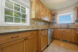214 Nassau Ave, Munsey Park, NY 11030 - Photo 9