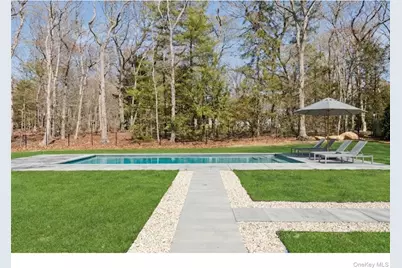 135 Pembroke Drive, East Hampton, NY 11937 - Photo 5