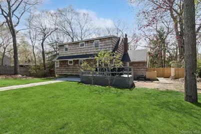 135 Pembroke Drive, East Hampton, NY 11937 - Photo 3