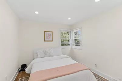 135 Pembroke Drive, East Hampton, NY 11937 - Photo 27
