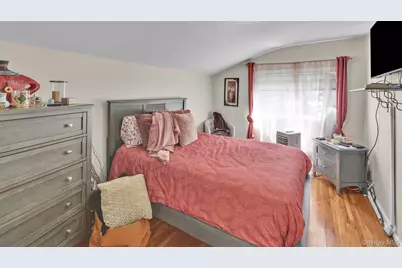 27 Camp Drive, Selden, NY 11784 - Photo 19