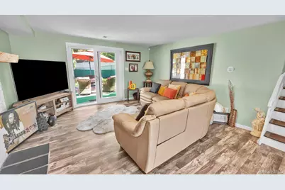27 Camp Drive, Selden, NY 11784 - Photo 7