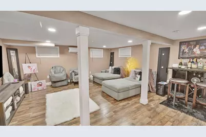 27 Camp Drive, Selden, NY 11784 - Photo 29
