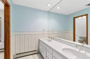 94 Cove Rd, Oyster Bay, NY 11771 - Photo 35