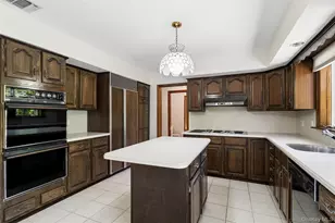 94 Cove Rd, Oyster Bay, NY 11771 - Photo 15