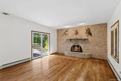 94 Cove Road, Oyster Bay, NY 11771 - Photo 11