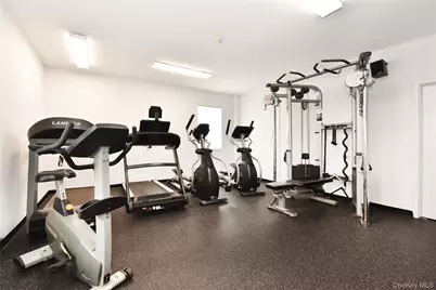 370 W Broadway #4Y, Long Beach, NY 11561 - Photo 25