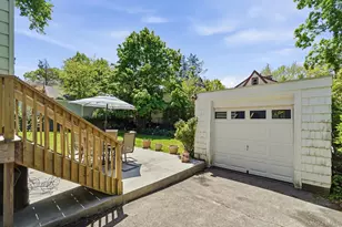 24 Grandview Ave, White Plains, NY 10605 - Photo 27