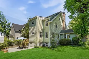 24 Grandview Ave, White Plains, NY 10605 - Photo 29
