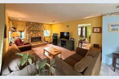 15 Fawn Crossing, Wading River, NY 11792 - Photo 13