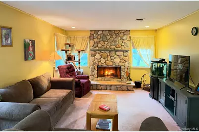 15 Fawn Crossing, Wading River, NY 11792 - Photo 19