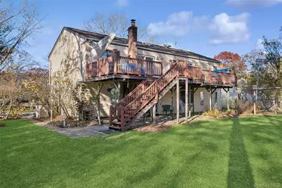 33 Broadway Avenue, Holtsville, NY 11742 - Photo 25