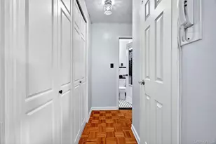 2550 Olinville Ave, Bronx, NY 10467 - Photo 25