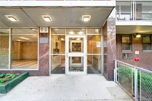 2550 Olinville Ave, Bronx, NY 10467 - Photo 11