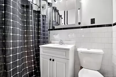 2550 Olinville Avenue #2H, Bronx, NY 10467 - Photo 29