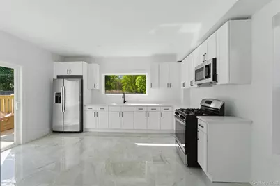 207 E Main Street, Port Jervis, NY 12771 - Photo 7