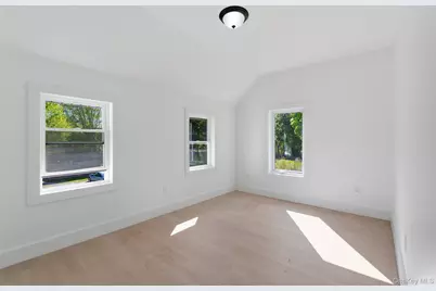 207 E Main Street, Port Jervis, NY 12771 - Photo 23