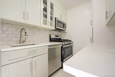 77-34 113th Street #6C, Forest Hills, NY 11375 - Photo 15