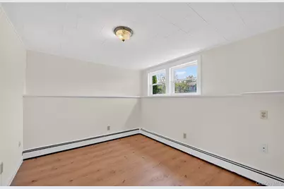 31 Monarch Drive, Newburgh, NY 12550 - Photo 33