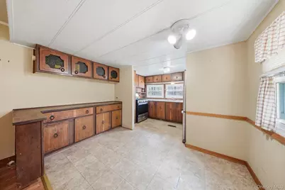 88 W Peenpack Trail, Sparrow Bush, NY 12780 - Photo 11
