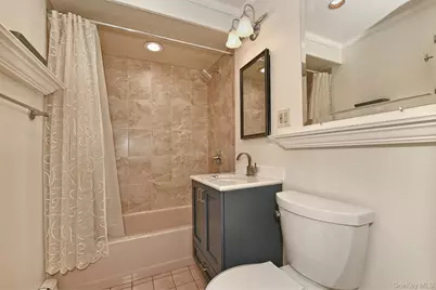 17 Ring Lane, Levittown, NY 11756 - Photo 15