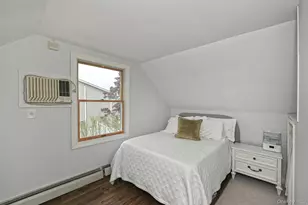 17 Ring Ln, Levittown, NY 11756 - Photo 19