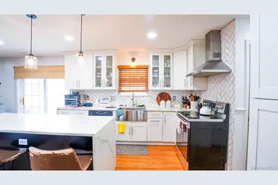 65 Williams Avenue, Amityville, NY 11701 - Photo 9