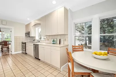 42 Oakwood Avenue, Rye, NY 10580 - Photo 11