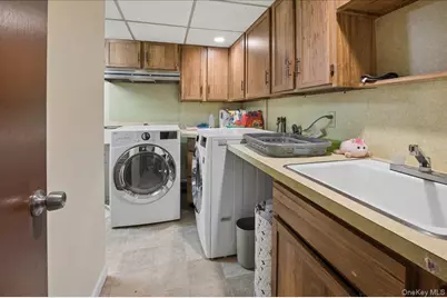 1 Allen Place, Bronxville, NY 10708 - Photo 23