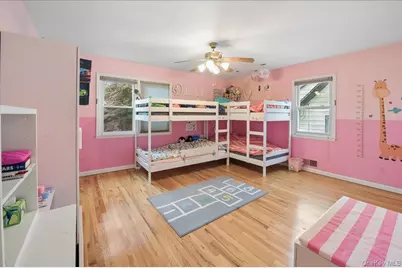1 Allen Place, Bronxville, NY 10708 - Photo 13