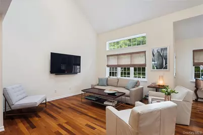 4 Winterberry Lane, Briarcliff Manor, NY 10510 - Photo 11