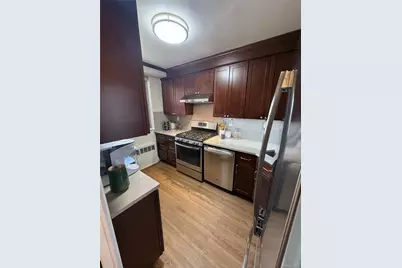 220-55 46th Avenue #4U, Bayside, NY 11361 - Photo 3