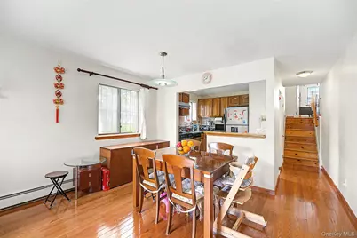 9409 46th Avenue #1, Elmhurst, NY 11373 - Photo 7