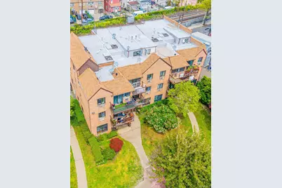 9409 46th Avenue #1, Elmhurst, NY 11373 - Photo 17