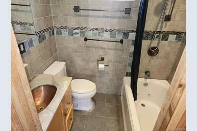 839 Fullerton Avenue, Uniondale, NY 11553 - Photo 9