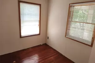839 Fullerton Ave, Uniondale, NY 11553 - Photo 13