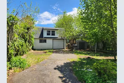 839 Fullerton Avenue, Uniondale, NY 11553 - Photo 3