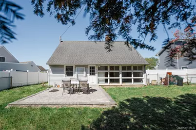 71 Chimney Lane, Levittown, NY 11756 - Photo 11